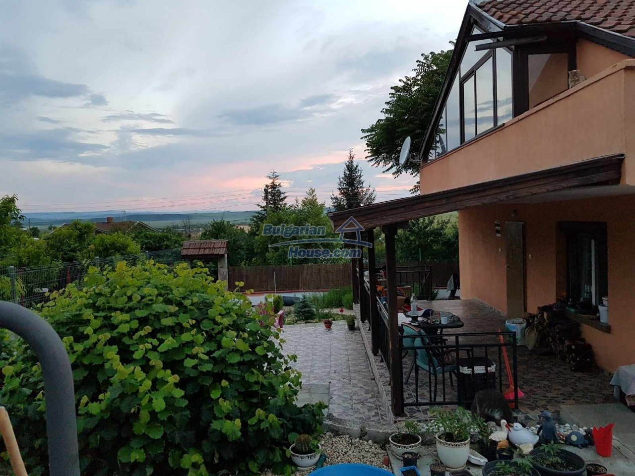 14216:13 - Two-story house in Konstantinovo 10km from Burgas, LAKE VIEW