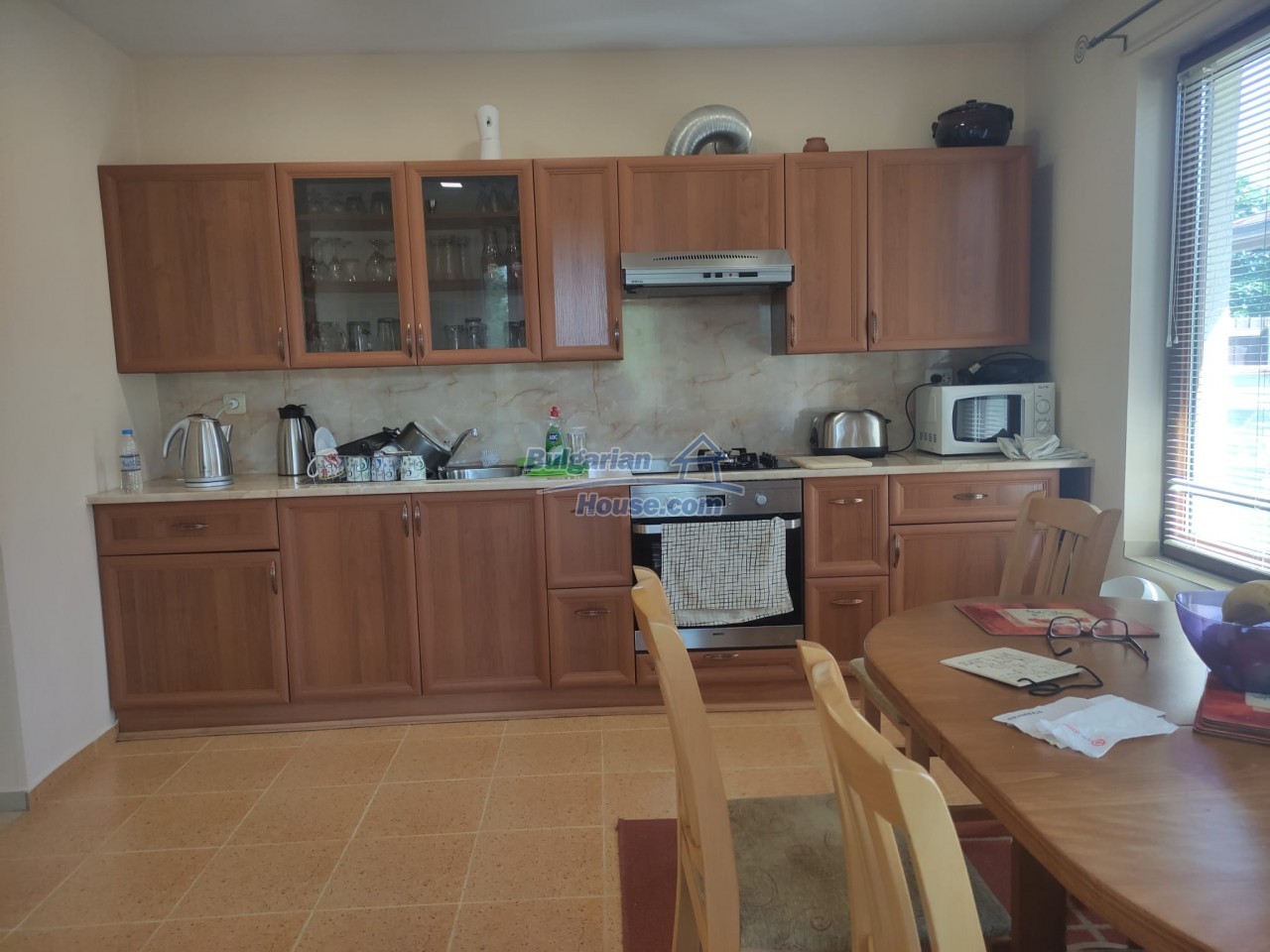 14258:23 - Property with a pool, two houses, 6 km from Balchik