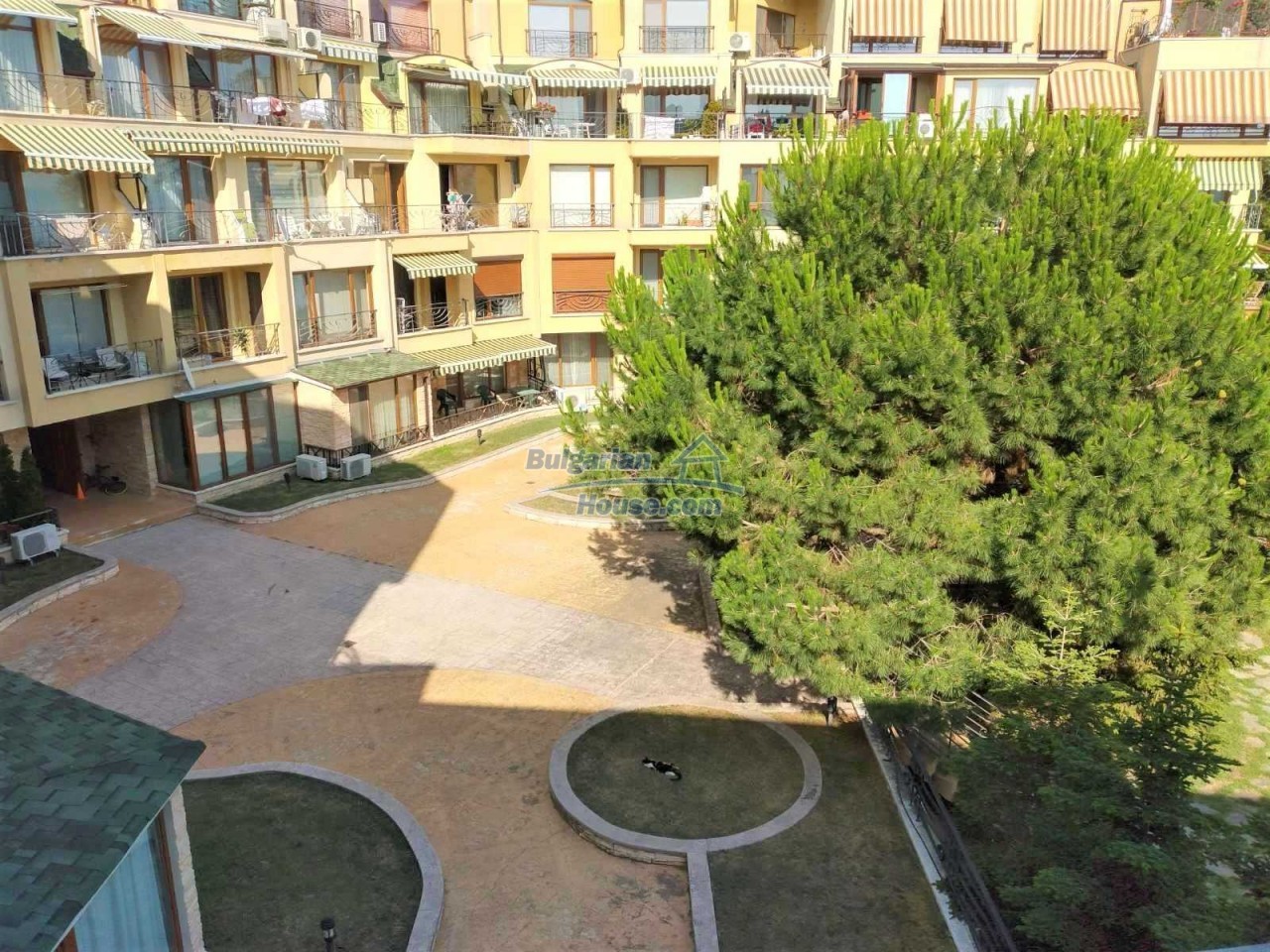 14387:3 -   Furnished new -2 bedroom apartment with sea view in Varna