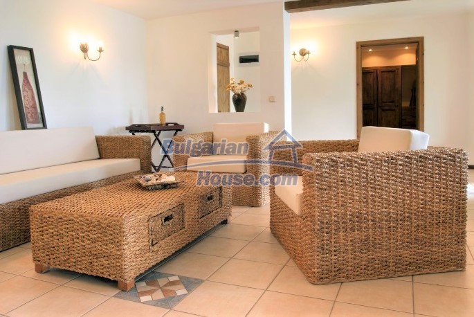 14441:5 - Furnished house 200 meters from the beach in Kranevo