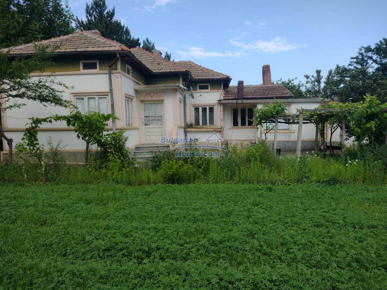 14477:2 - One-story house with a large yard, 15 km from BALCHIK