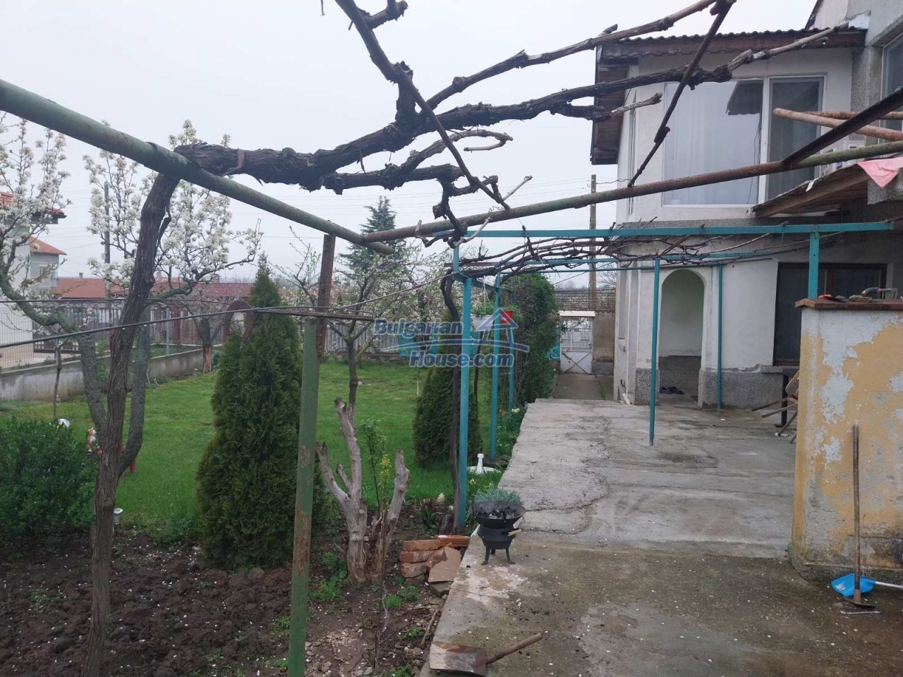 14504:19 - Three-storey house with a garage 38 km from the sea, Dobrich