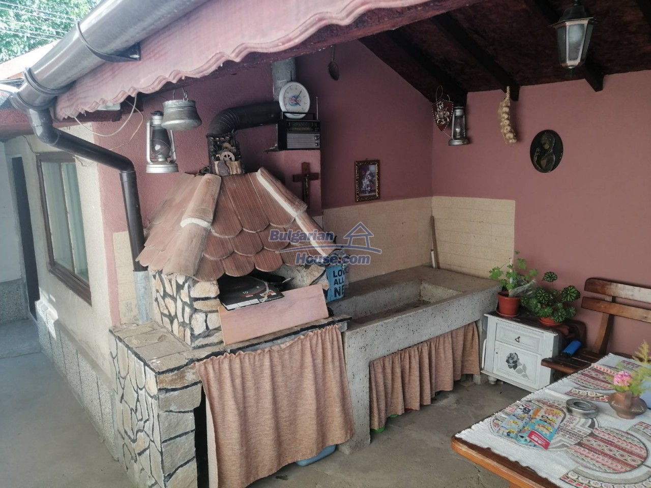 14519:3 - Two houses in one yard 33 km from Balchik, Dobrich
