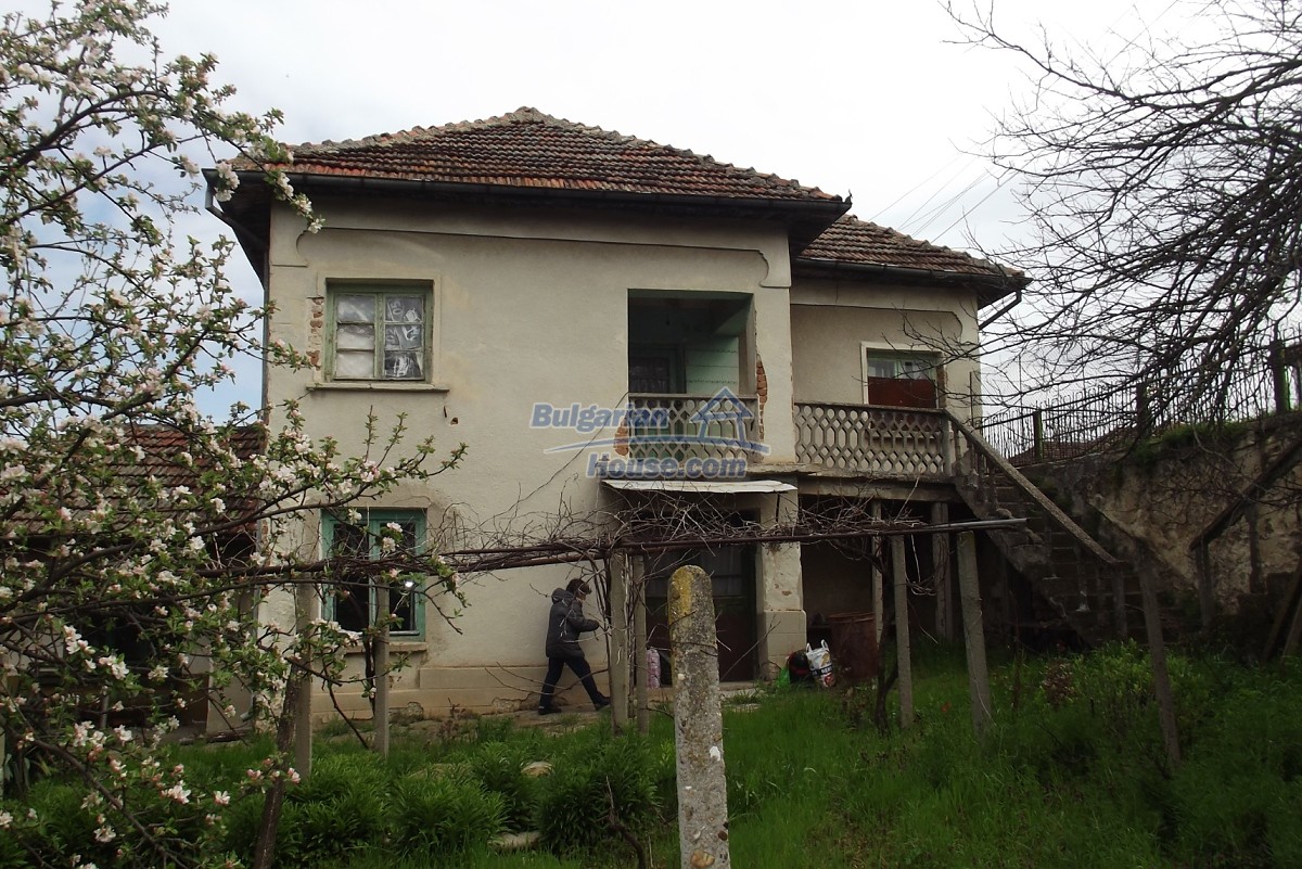 14594:2 - Bulgarian house in a few minutes to Danube river, Vratsa region