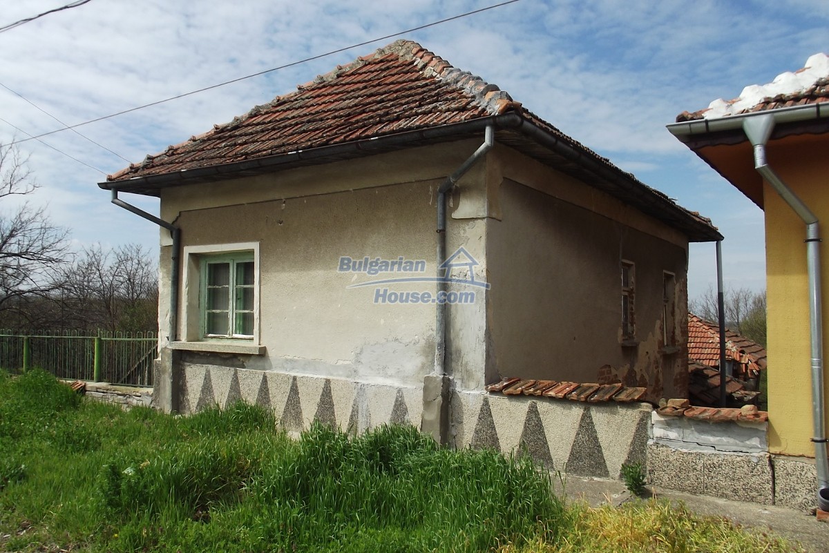 14594:13 - Bulgarian house in a few minutes to Danube river, Vratsa region