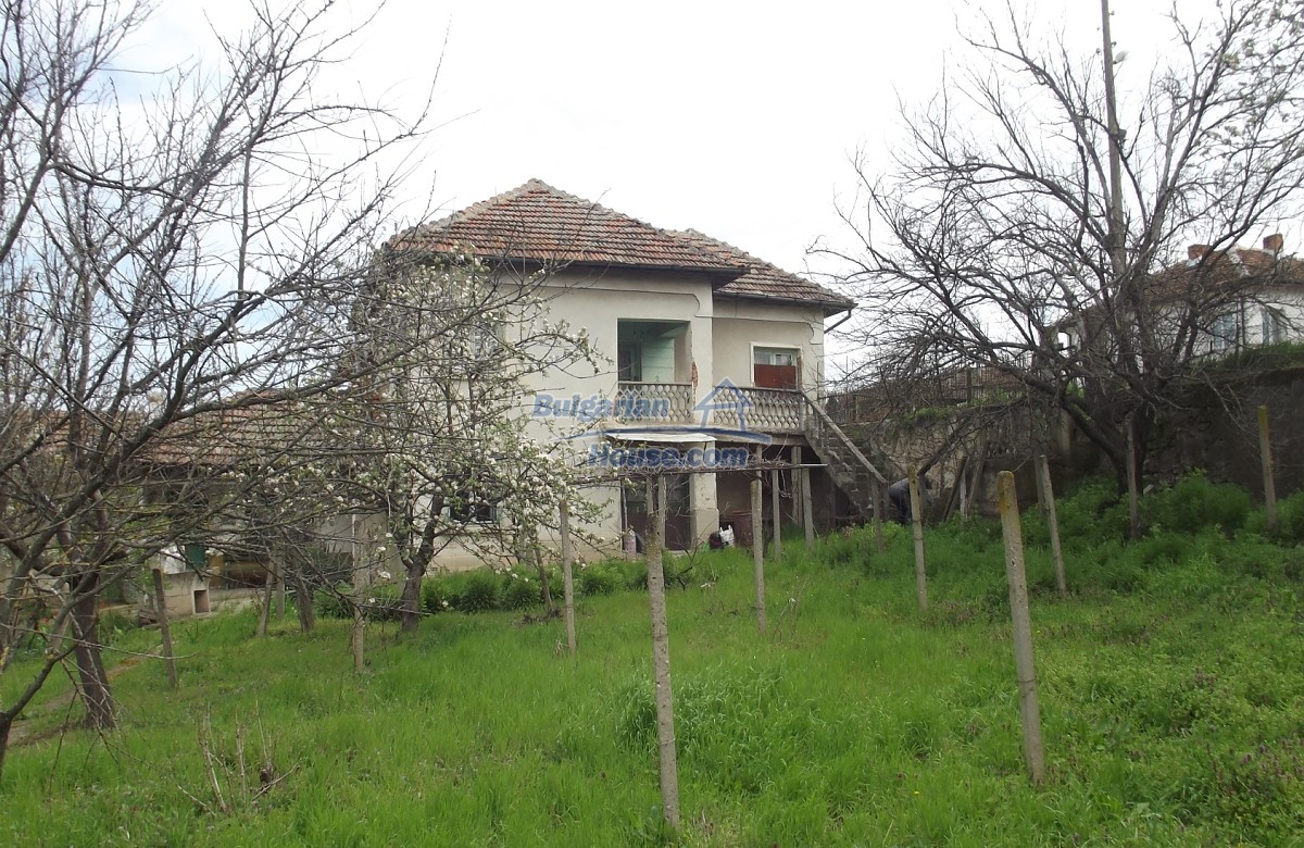 14594:7 - Bulgarian house in a few minutes to Danube river, Vratsa region