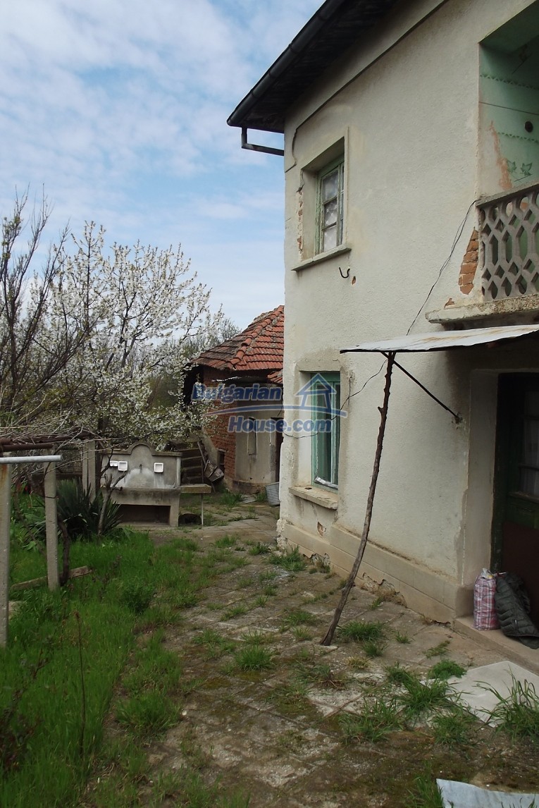 14594:16 - Bulgarian house in a few minutes to Danube river, Vratsa region