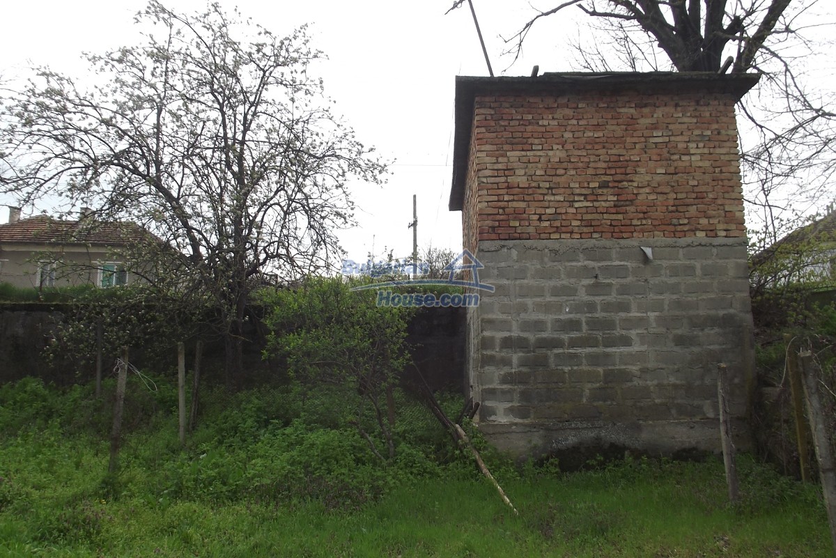 14594:69 - Bulgarian house in a few minutes to Danube river, Vratsa region