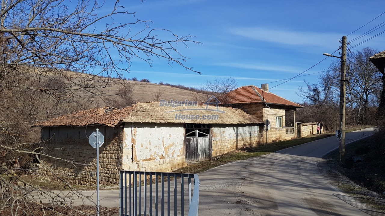 14709:5 - CHEAP bulgarian house for sale in Osikovo, Popovo