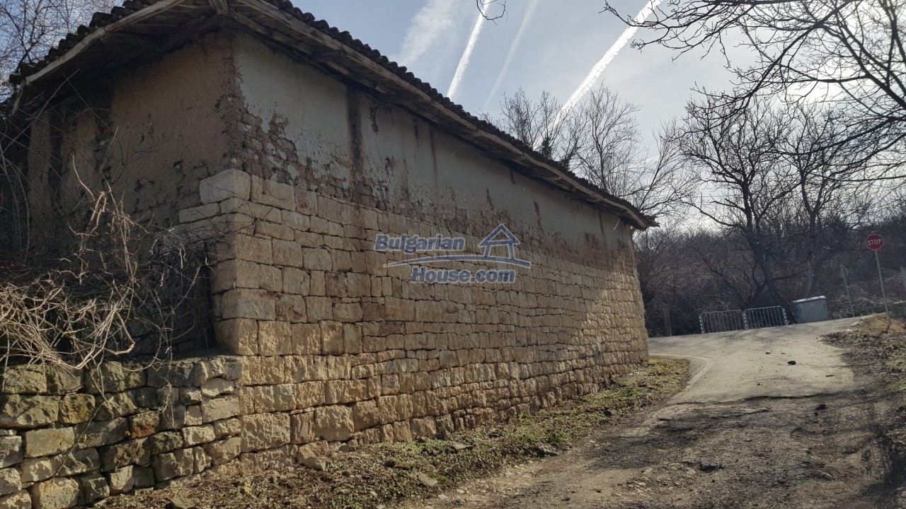 14709:12 - CHEAP bulgarian house for sale in Osikovo, Popovo