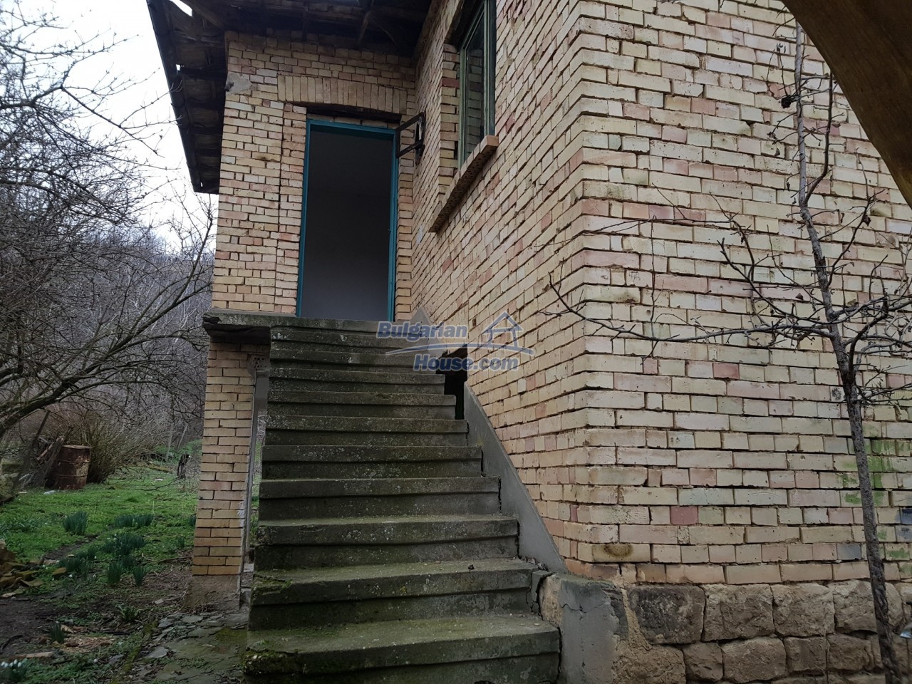 14712:4 - CHEAP PROPERTY House project in Liublen Popovo area