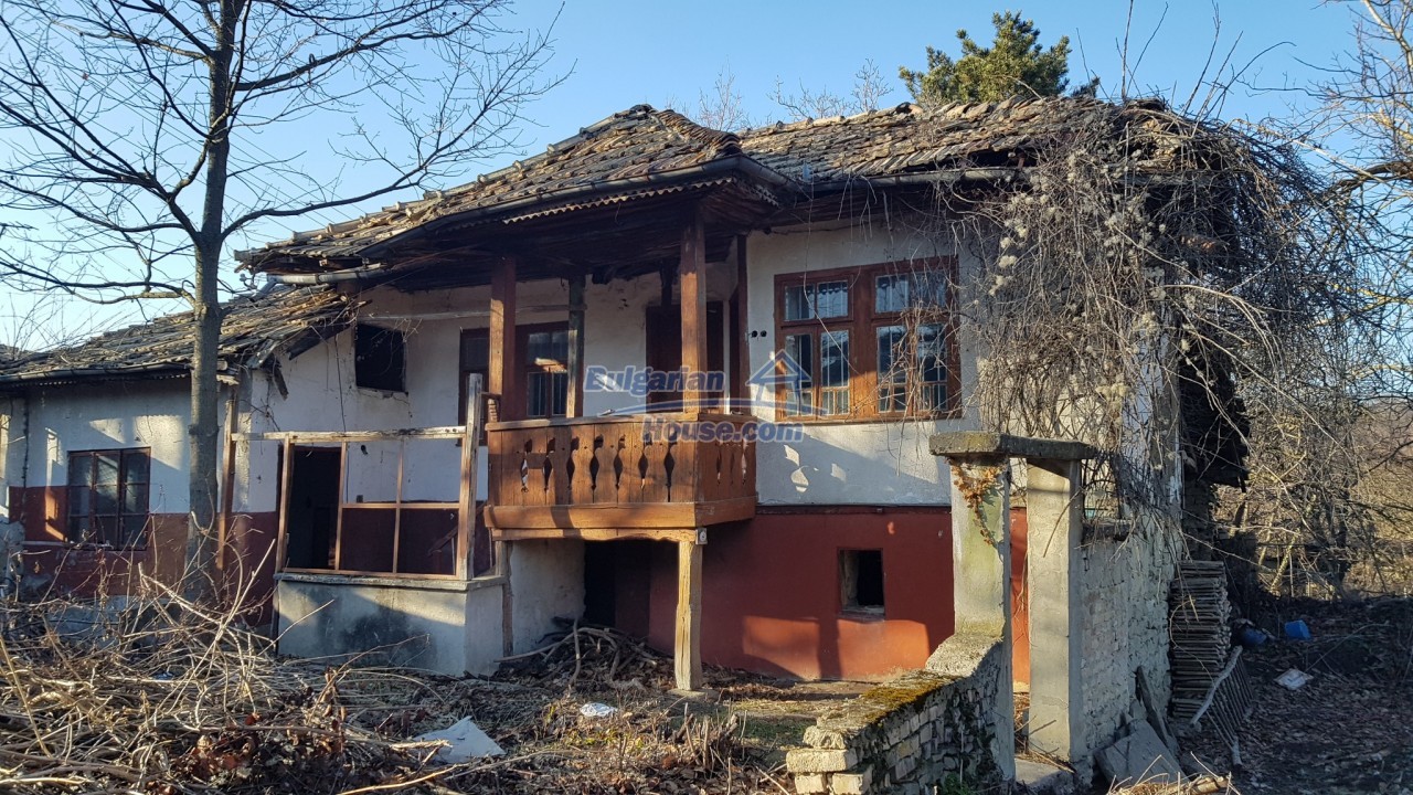 14724:6 - Another cheap Bulgarian house with nice views