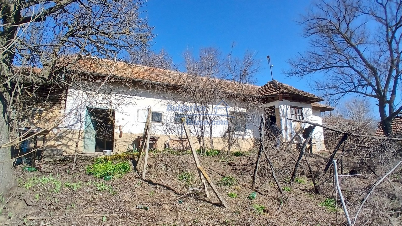 Houses for sale near Veliko Tarnovo - 15900