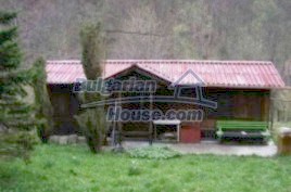 Houses / Villas for sale near Troyan - 1937