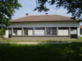 Houses / Villas for sale near Pleven - 5750