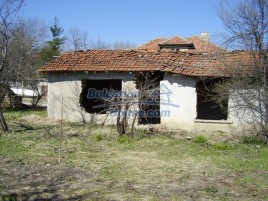 Houses / Villas for sale near Pleven - 5972
