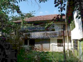 Houses / Villas for sale near Gabrovo - 8235