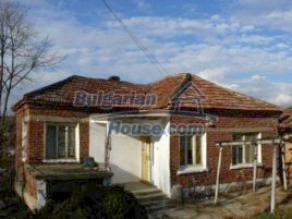 Houses / Villas for sale near Topolovgrad - 8298