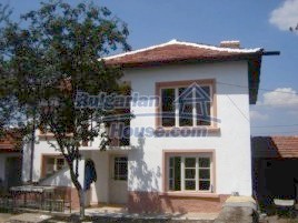 Houses / Villas for sale near Nova Zagora - 8961