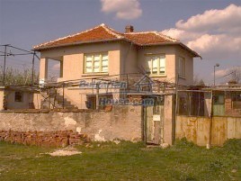 Houses / Villas for sale near Straldzha - 11283