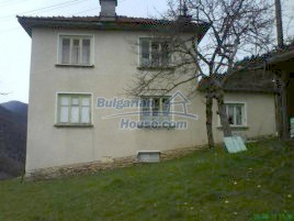 Houses / Villas for sale near Smolyan - 11457