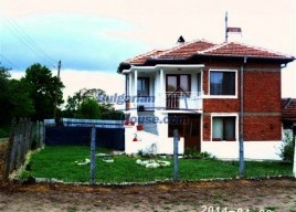 Houses / Villas for sale near Elhovo - 11470