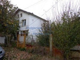 Houses / Villas for sale near Sredets - 11646