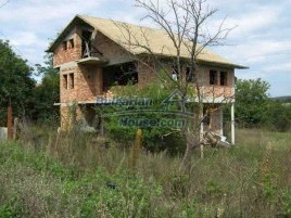 Houses / Villas for sale near Sredets - 11799