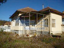 Houses for sale near Kozludui - 12357