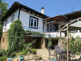 Houses / Villas for sale near Dryanovo - 12378