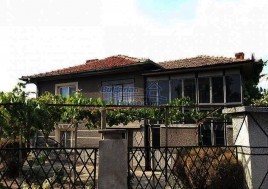 Houses / Villas for sale near Plovdiv - 12732