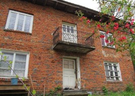 Houses / Villas for sale near Sliven - 12728
