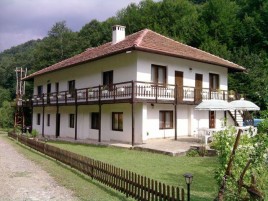 Houses / Villas for sale near Teteven - 11055