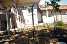 Houses for sale near Gorna Oryahovitsa - 12025