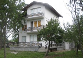 Houses for sale near Botevgrad - 11631