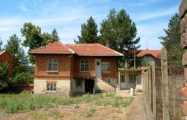 Houses / Villas for sale near Opaka - 12762