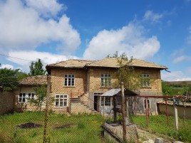 Houses for sale near Targovishte - 12847