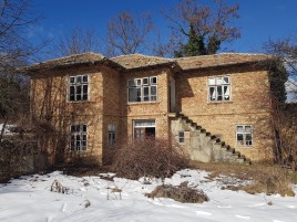 Houses / Villas for sale near Popovo - 12989