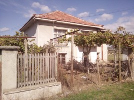 Houses for sale near Kaloyanovo - 13076