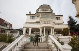 Houses / Villas for sale near Varna - 13116