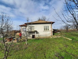Houses for sale near Chirpan - 13175