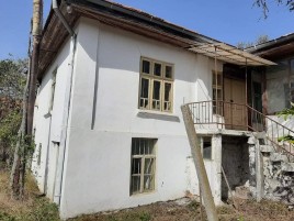 Houses for sale near Provadia - 13218