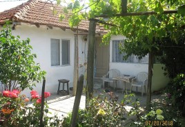 Houses / Villas for sale near Byala Varna - 13236