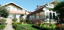Houses / Villas for sale near Varna - 13324