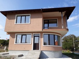 Houses for sale near Varna - 13370