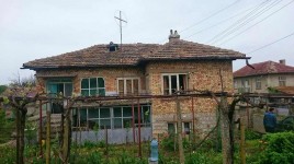 Houses for sale near Varna - 13409