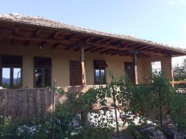 Houses / Villas for sale near Veliko Tarnovo - 13463