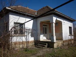 Houses / Villas for sale near Vratsa - 13495
