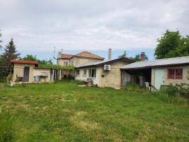 Houses for sale near Dobrich - 13513