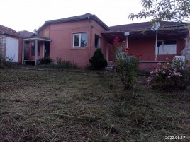 Houses / Villas for sale near Varna - 13702